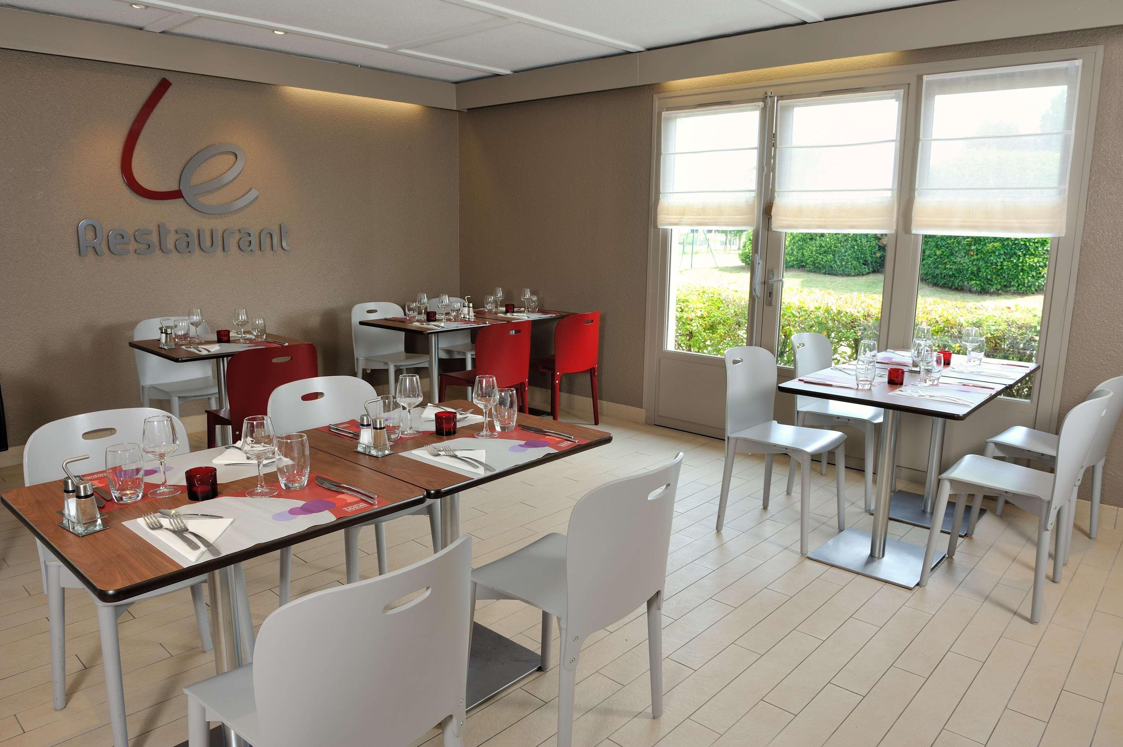 Hotel Campanile Marmande Exterior foto