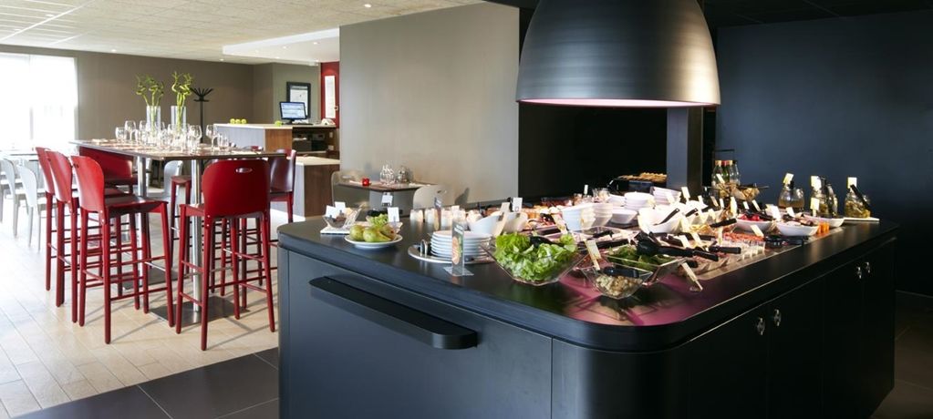 Hotel Campanile Marmande Restaurante foto