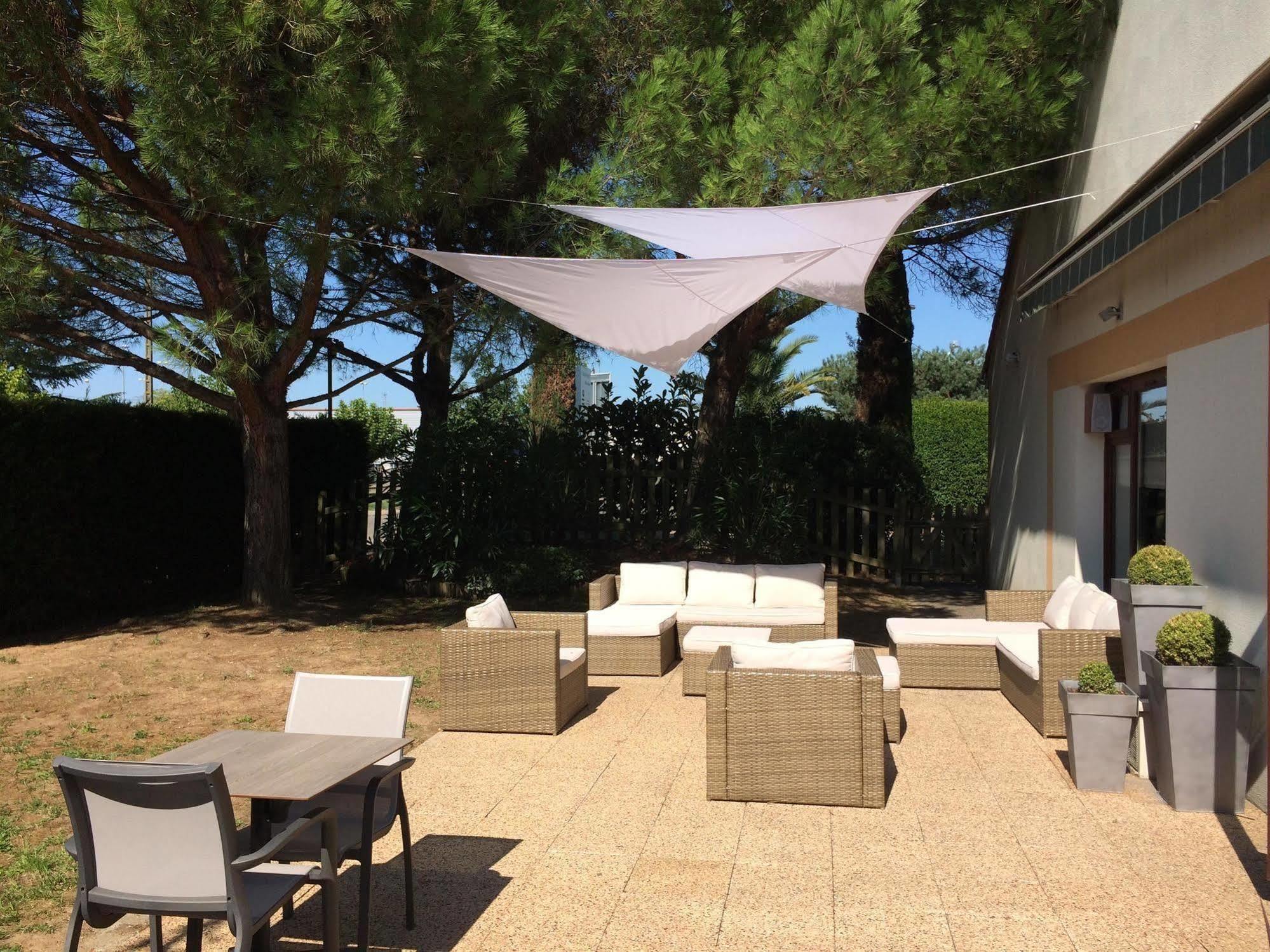 Hotel Campanile Marmande Exterior foto